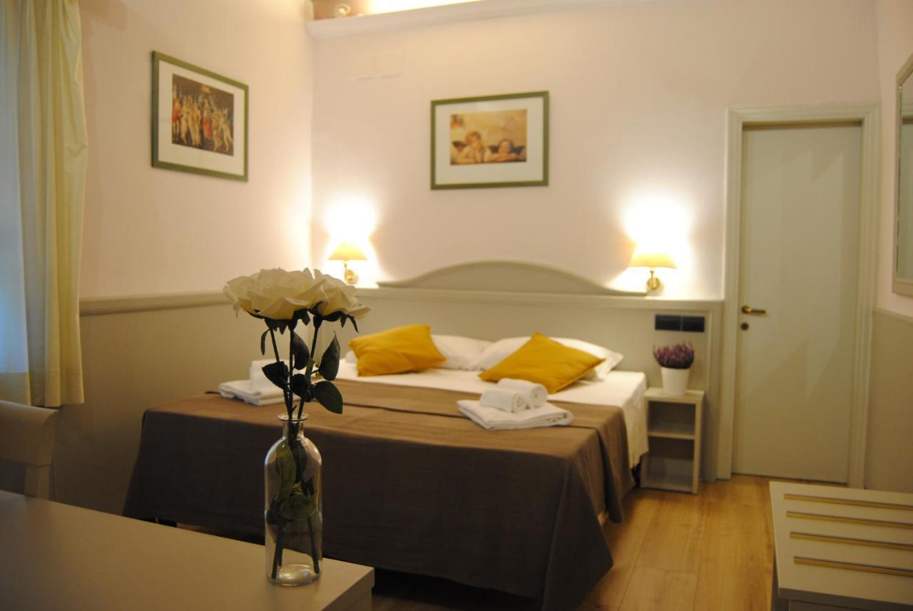 Hotel Camilla Firenze Екстер'єр фото