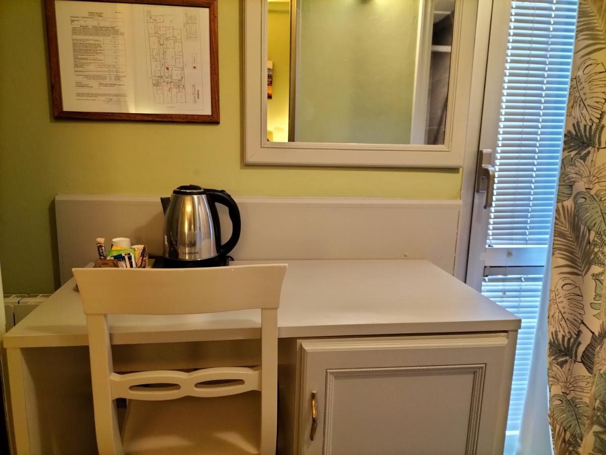 Hotel Camilla Firenze Екстер'єр фото