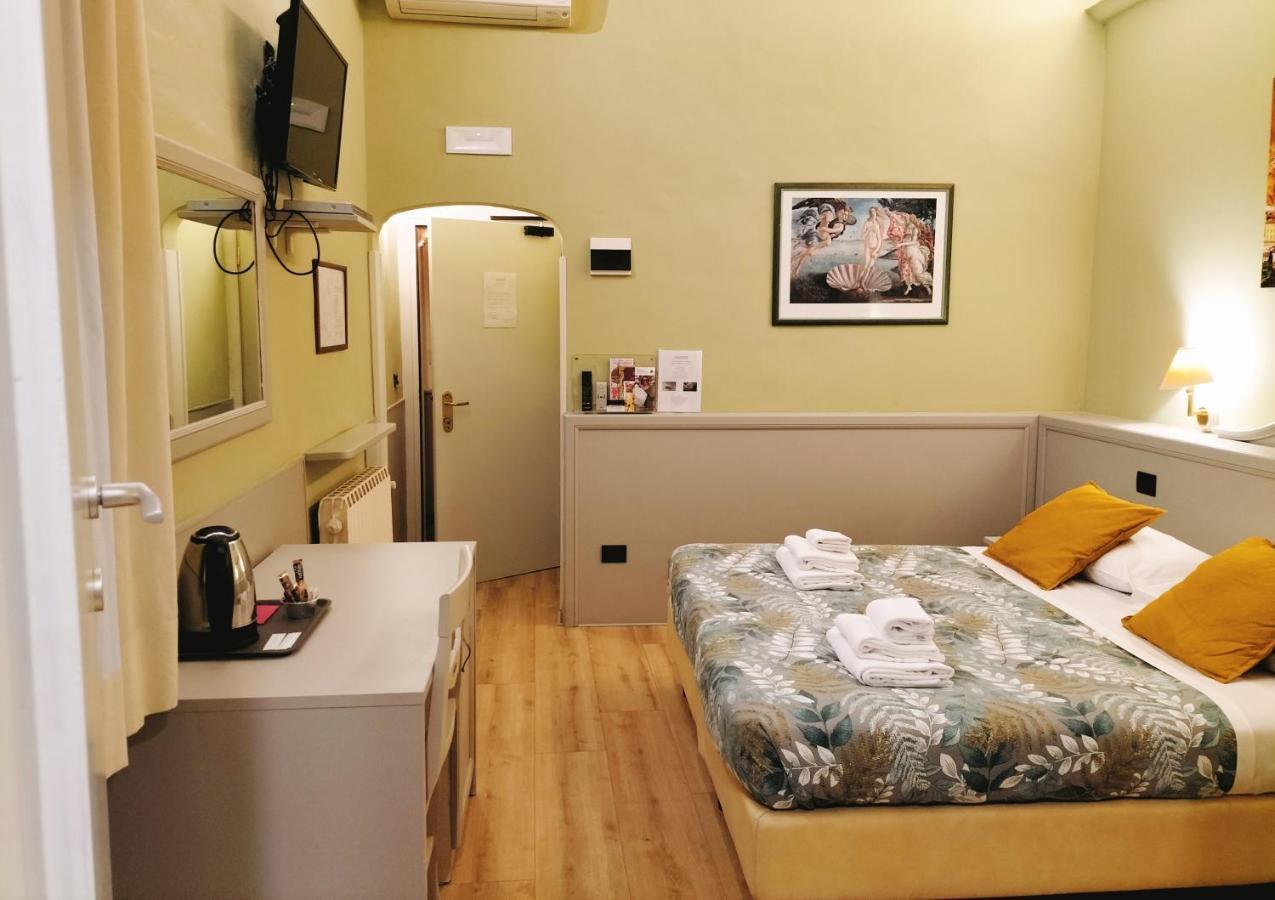 Hotel Camilla Firenze Екстер'єр фото