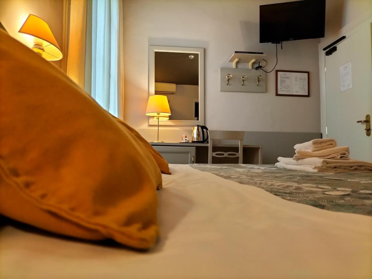 Hotel Camilla Firenze Екстер'єр фото